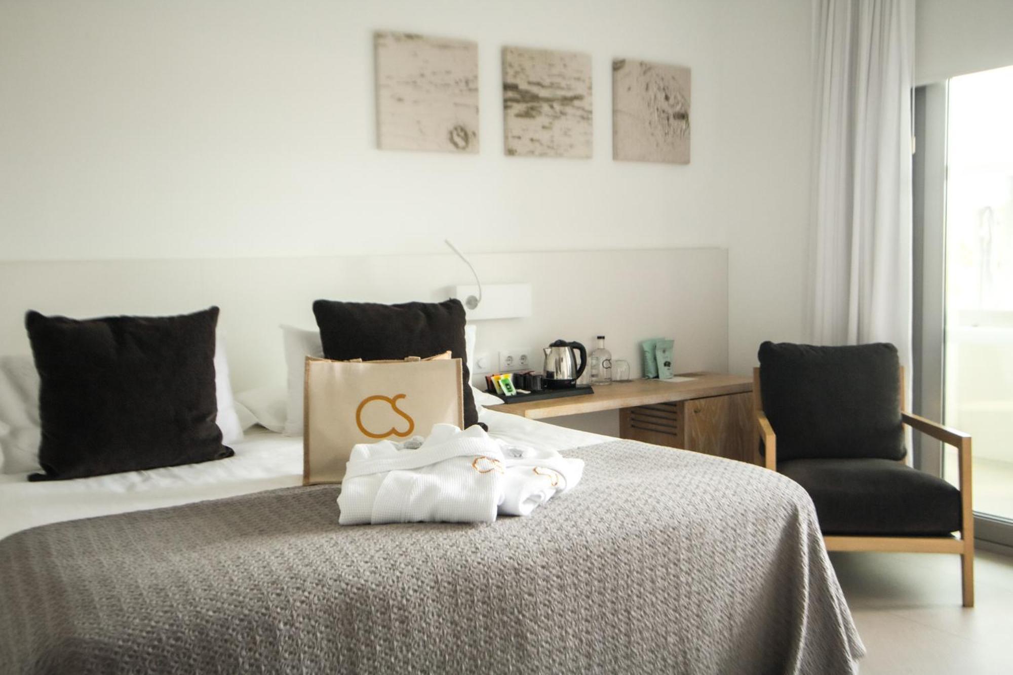 Hotel Cala Saona & Spa Eksteriør billede
