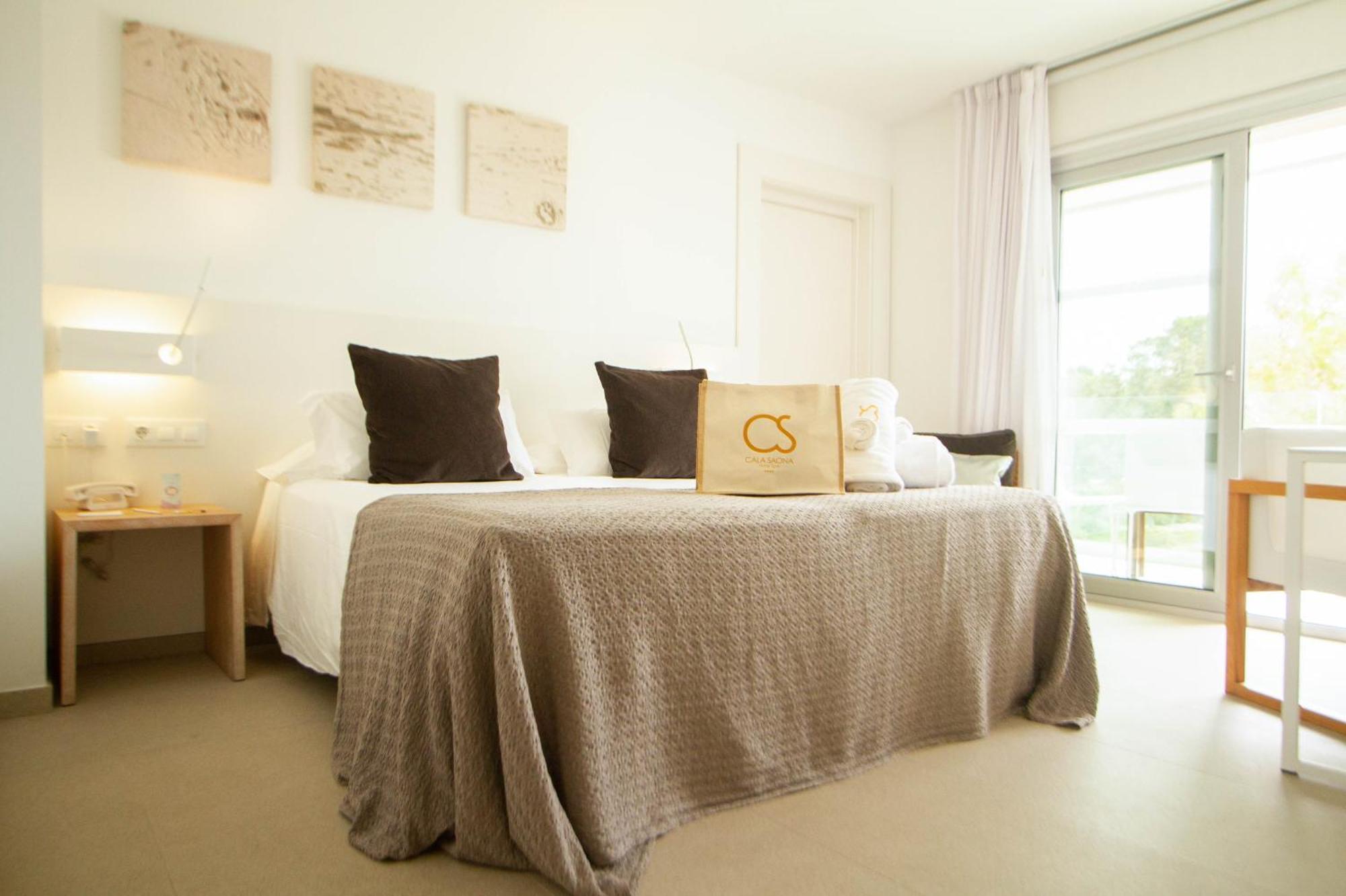 Hotel Cala Saona & Spa Eksteriør billede